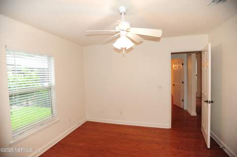 9108 Timberlin Lake Road, Jacksonville FL - photo 22 of 37