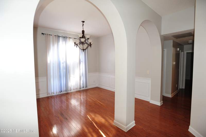 4 bedroom Single Family Residence at 9108 Timberlin Lake Road, Timberlin Parc, Jacksonville — photo 4