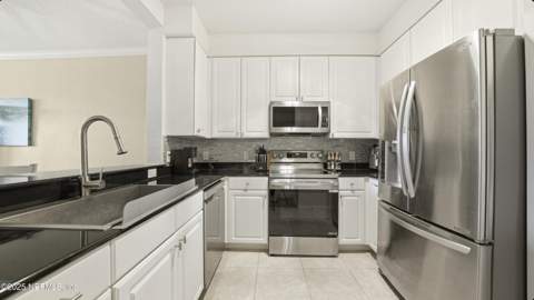 8539 Gate Parkway #9441, Jacksonville FL - photo 8 of 35