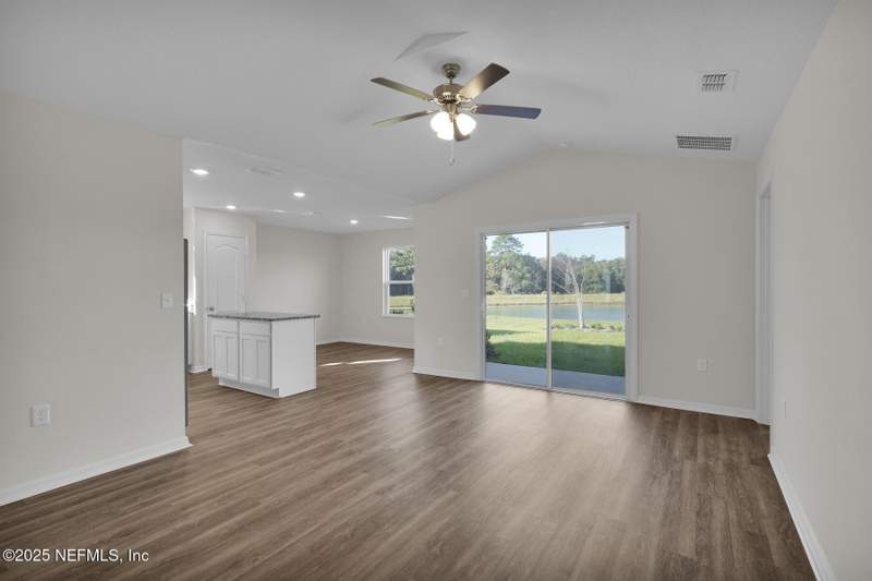 3 bedroom Single Family Residence at 3290 Mission Oak Place, Rolling Hills, Green Cove Springs — photo 4