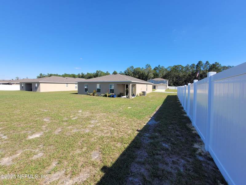 4 bedroom Single Family Residence at 256 River Hill Drive, River Hills, Welaka — photo 4