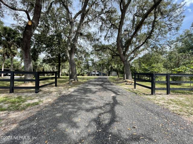 703 ARTHUR MOORE Drive