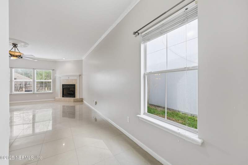 4 bedroom Single Family Residence at 3677 Silver Bluff Boulevard, Oakleaf Plantation, Orange Park — photo 5