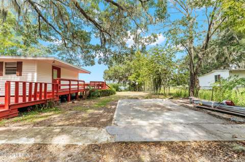 140 Morris Lake Drive, Hawthorne FL - photo 9 of 80