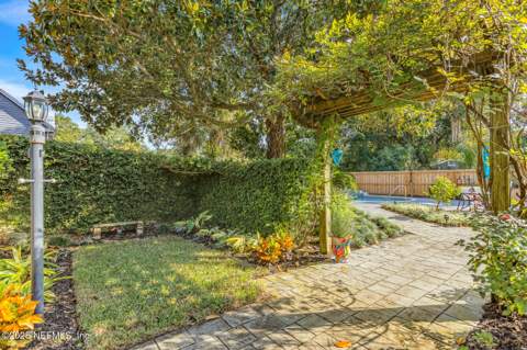 102 S 7th Street, Fernandina Beach FL - photo 10 of 65