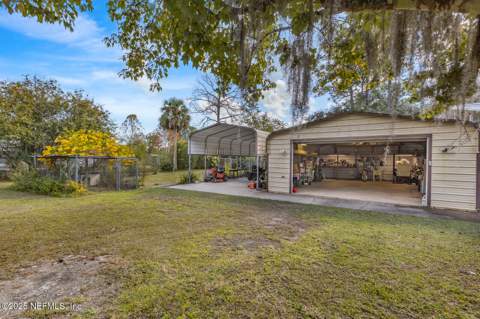 101 Palmland Avenue, Satsuma FL - photo 6 of 34