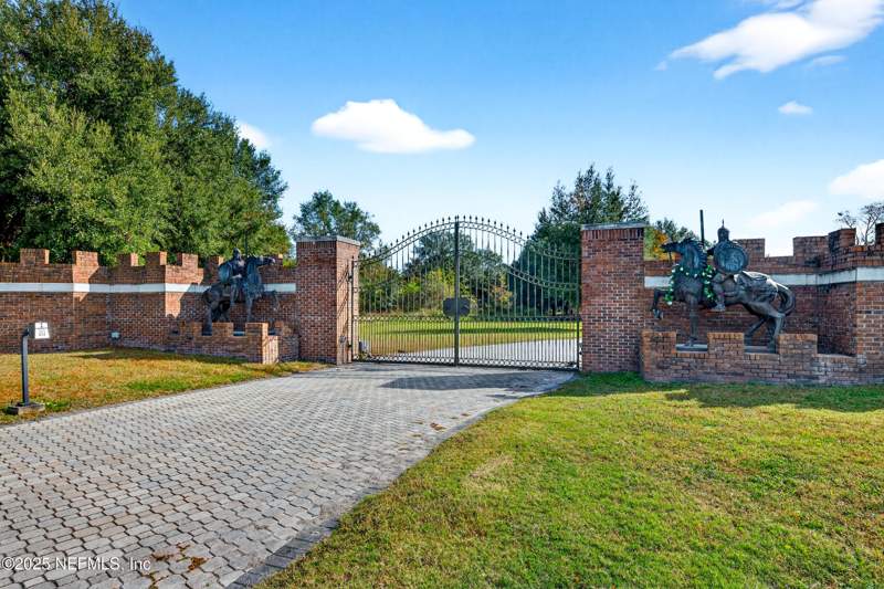 5 bedroom Single Family Residence at 45500 Stratton Road, Shady Grove, Callahan — photo 5