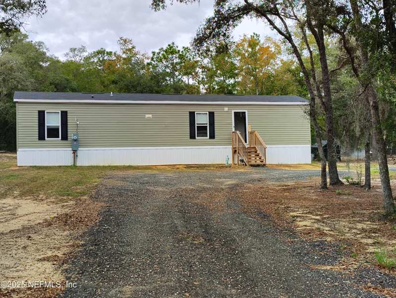 2 bedroom Mobile Home at 191 Kay Street, Bates Add, Interlachen — photo 1