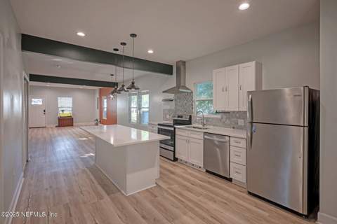 2818 White Avenue, Jacksonville FL - photo 6 of 30