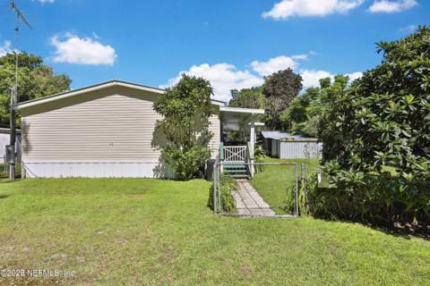 115 Walt Lane, Satsuma FL - photo 8 of 84