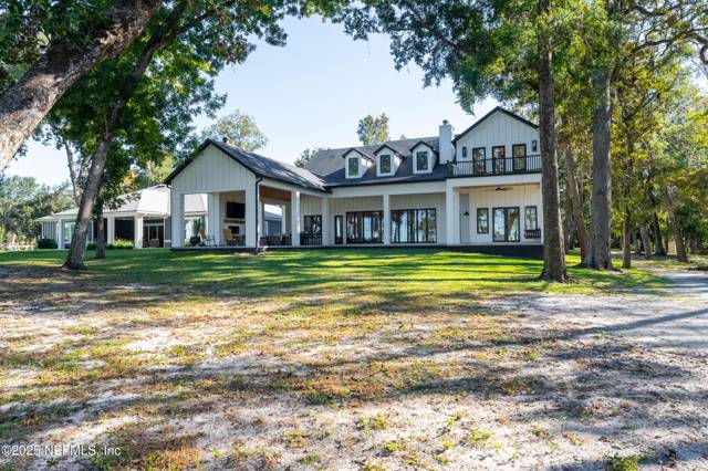 River Oaks Estates