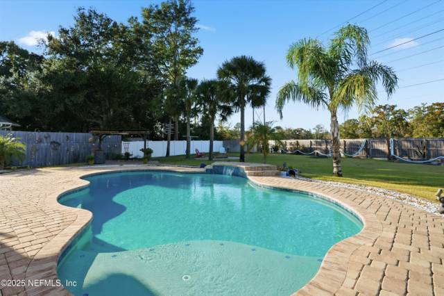 Captiva Bluff