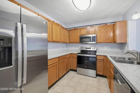 11 Northside Drive #202, Jacksonville FL - photo 10 of 30