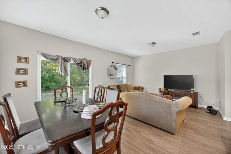4 bedroom Condominium at 756 Talking Tree Drive, Bent Tree, Jacksonville — photo 4