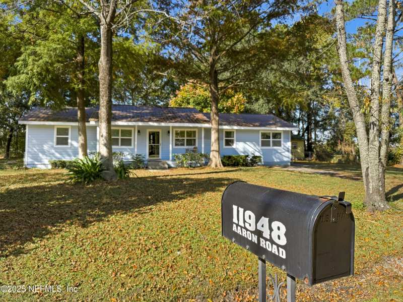 3 bedroom Single Family Residence at 11948 Aaron Road, Eastport, Jacksonville — photo 1