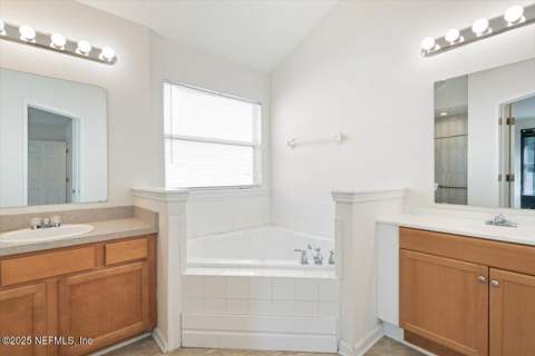 3780 Juliet Leia Circle, Jacksonville FL - photo 17 of 29