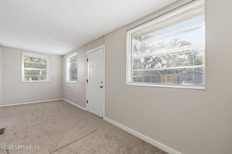 3 bedroom Single Family Residence at 1217 W 29th Street, Speedway Park, Jacksonville — photo 3