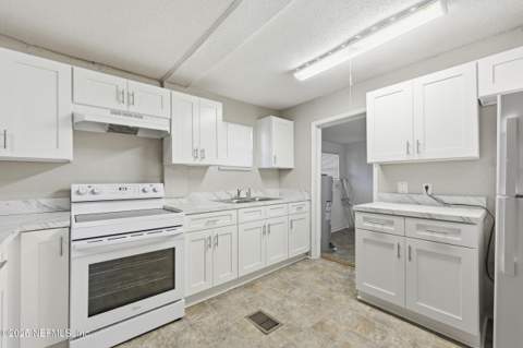 1217 W 29th Street, Jacksonville FL - photo 9 of 31