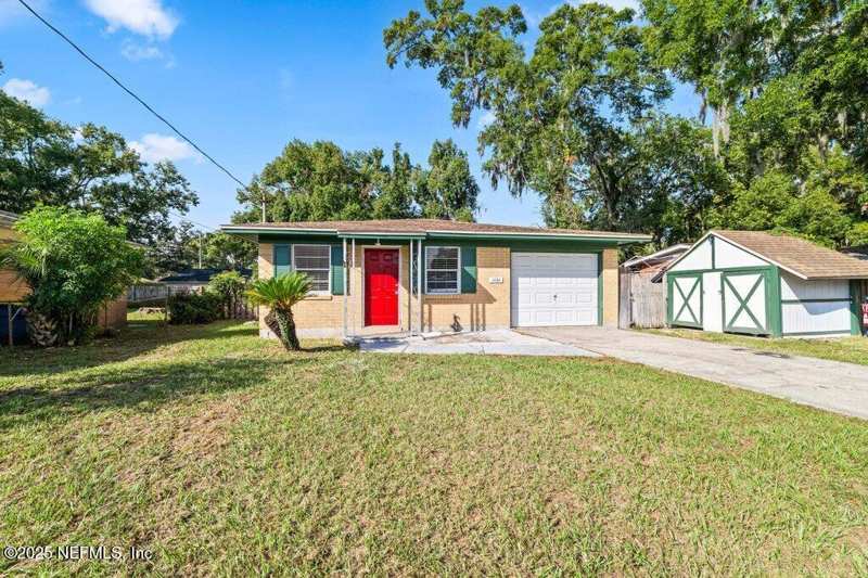 1 bedroom Single Family Residence at 1424 Easter Street, Arlington Heights, Jacksonville — photo 1