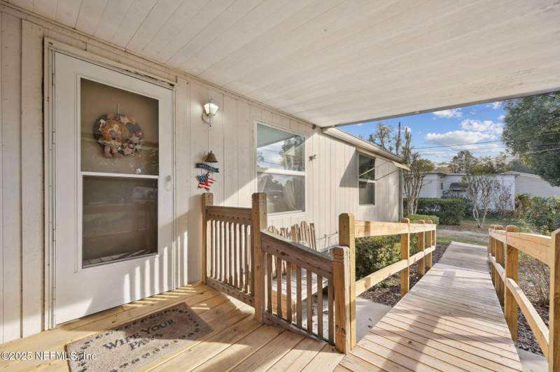 3 bedroom Mobile Home at 100 Waterway Avenue, St Johns Riverside, Satsuma — photo 2