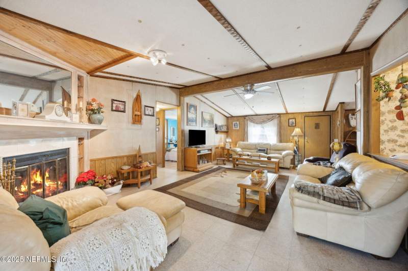 3 bedroom Mobile Home at 100 Waterway Avenue, St Johns Riverside, Satsuma — photo 4