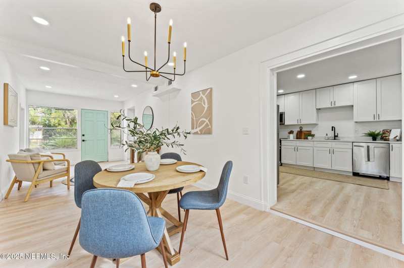 3 bedroom Single Family Residence at 1436 Forest Hills Road, Lake Forest Hills, Jacksonville — photo 1