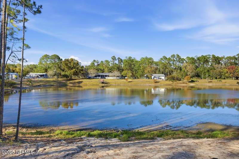 3 bedroom Manufactured Home at 156 Wallace Street, Interlachen Lakes Estates, Interlachen — photo 4