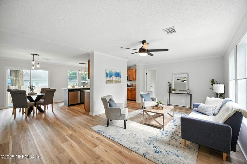 4 bedroom Manufactured Home at 13648 Lyle Road, Jacksonville, Jacksonville — photo 2