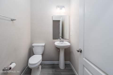 10307 Benson Lake Drive, Jacksonville FL - photo 22 of 28