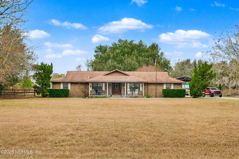 3 bedroom Single Family Residence at 820 Golf Club Road, Macclenny, Macclenny — photo 1