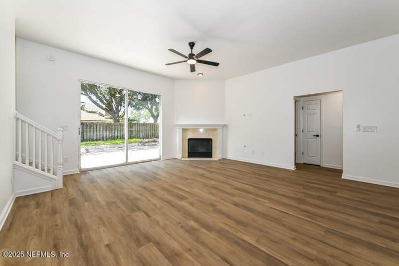 4 bedroom Single Family Residence at 928 W Doty Branch Lane, Julington Creek Plan, St. Johns — photo 5