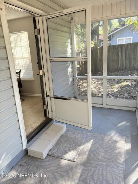 1180 Wycoff Avenue, Jacksonville FL - photo 17 of 20