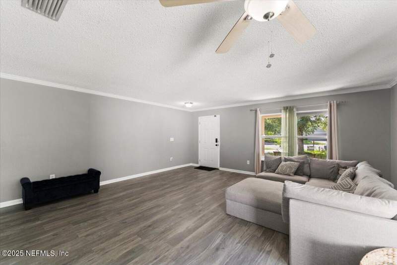 4 bedroom Single Family Residence at 12770 Megan Jean Court, Starratt Crossing, Jacksonville — photo 4