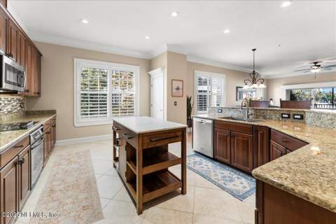 13846 Atlantic Boulevard #207, Jacksonville FL - photo 19 of 56