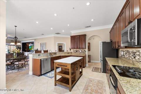 13846 Atlantic Boulevard #207, Jacksonville FL - photo 20 of 56