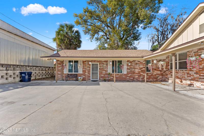 4 bedroom Single Family Residence at 34 N College Street, Macclenny, Macclenny — photo 2
