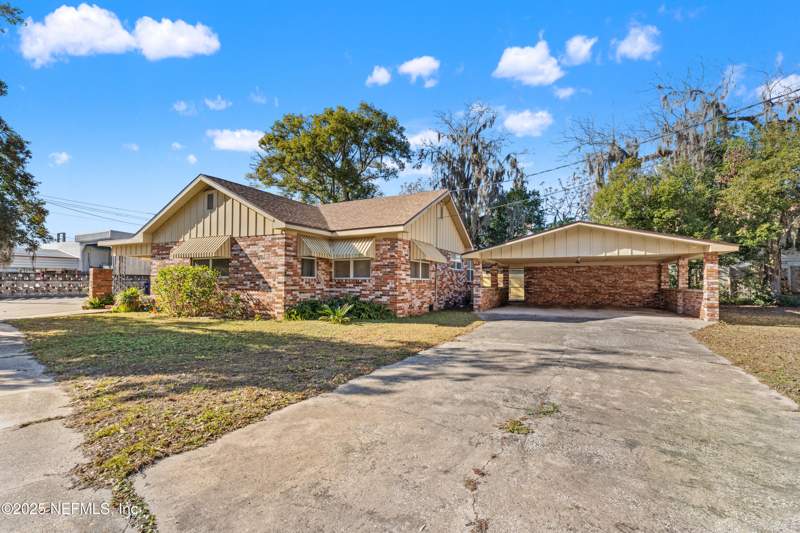 4 bedroom Single Family Residence at 34 N College Street, Macclenny, Macclenny — photo 4
