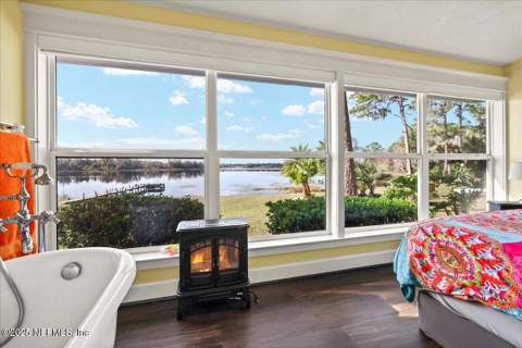 802 Lemon Avenue, Crescent City FL - photo 10 of 46