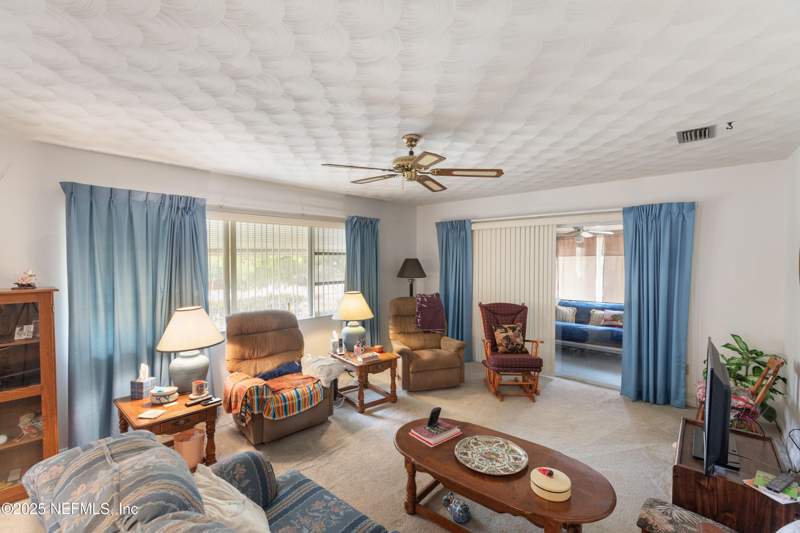 3 bedroom Single Family Residence at 6276 Magnolia Street, Postmaster Ret Vill, Keystone Heights — photo 5