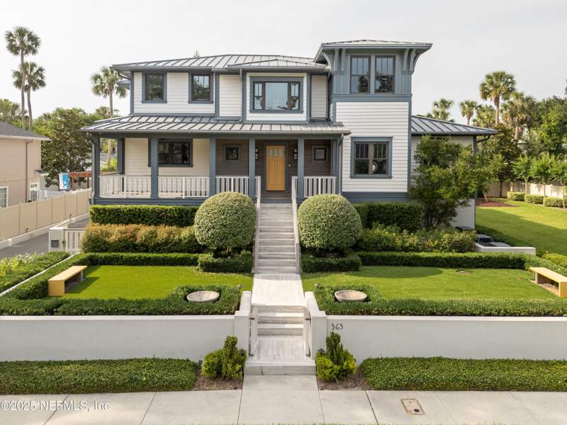 4 bedroom Single Family Residence at 365 8th Street, Atlantic Beach, Atlantic Beach — photo 4