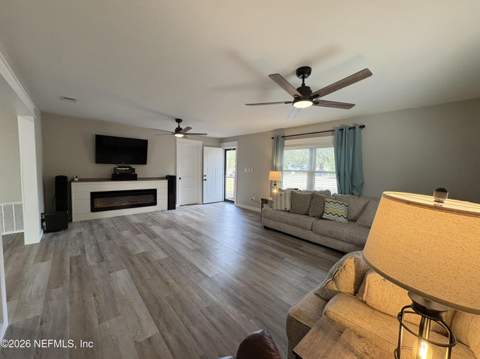 165 Fulton Road, Palatka FL - photo 7 of 26