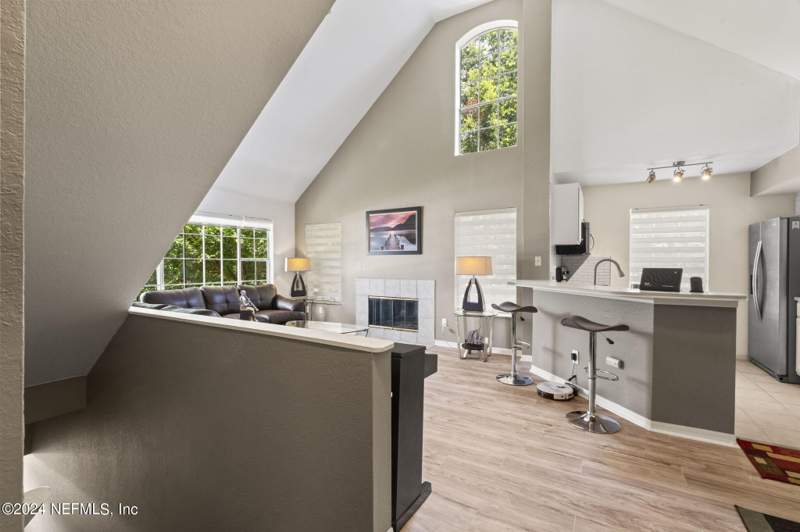 2 bedroom Condominium at 13703 Richmond Park Drive #1406, Bishops Court, Jacksonville — photo 3