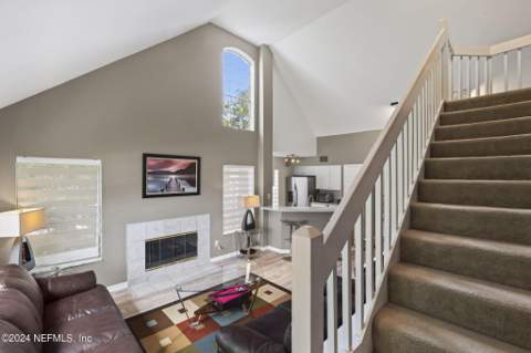 13703 Richmond Park Drive #1406, Jacksonville FL - photo 10 of 59