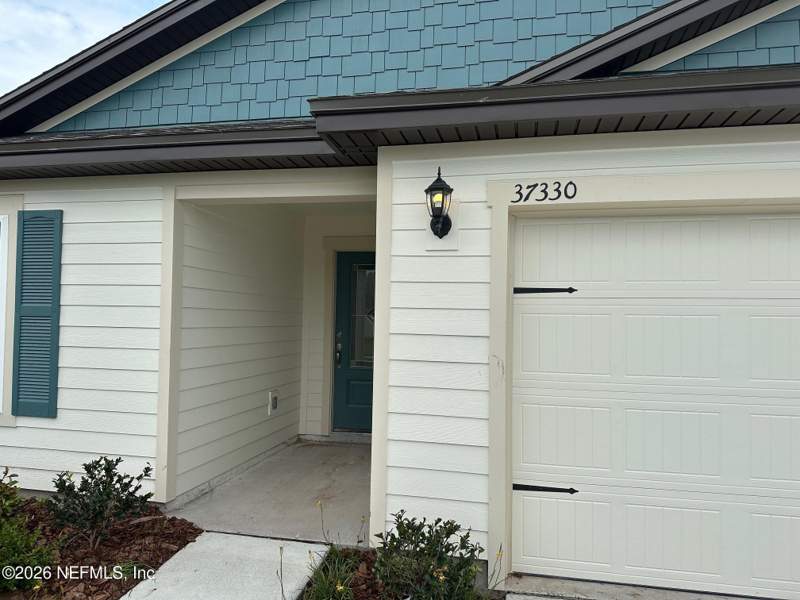 3 bedroom Single Family Residence at 37330 Whisper Way, Whisper Ridge, Hilliard — photo 2