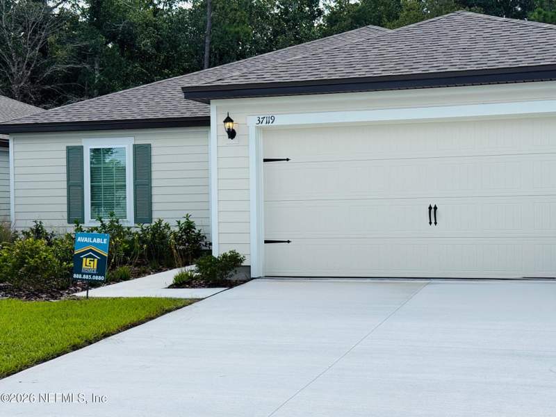 3 bedroom Single Family Residence at 37119 Whippoorwill Court, Whisper Ridge, Hilliard — photo 2