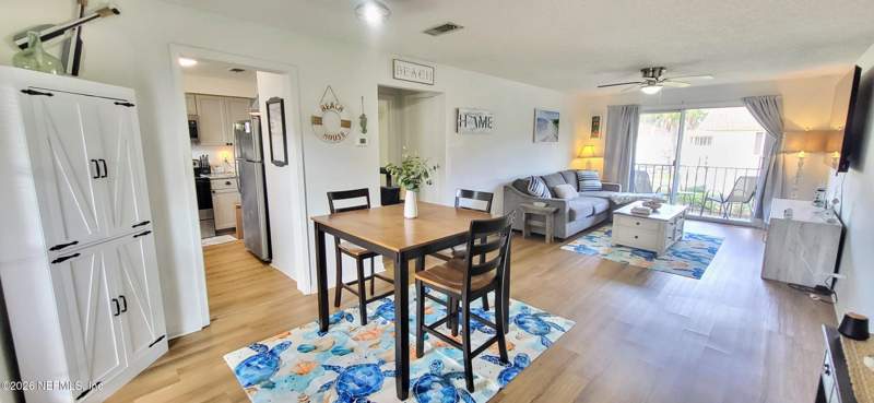 2 bedroom Condominium at 1647 El Camino Road #5, Southbrook Condo, Jacksonville — photo 2