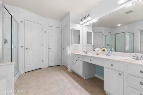 3897 Lionheart Drive, Jacksonville FL - photo 18 of 37