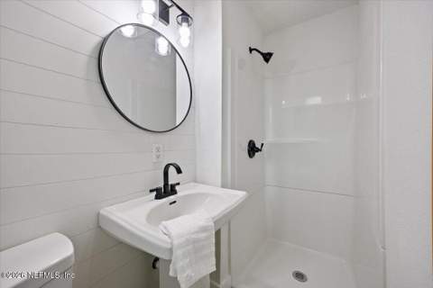 6923 Gaillardia Road, Jacksonville FL - photo 7 of 31