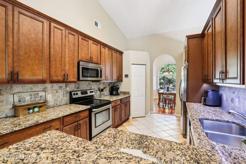 3 bedroom Single Family Residence at 9 Bill Court, Indian Trails, Palm Coast — photo 5