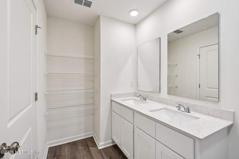 3 bedroom Single Family Residence at 3555 Mildred Way, Kings Landing, Jacksonville — photo 2